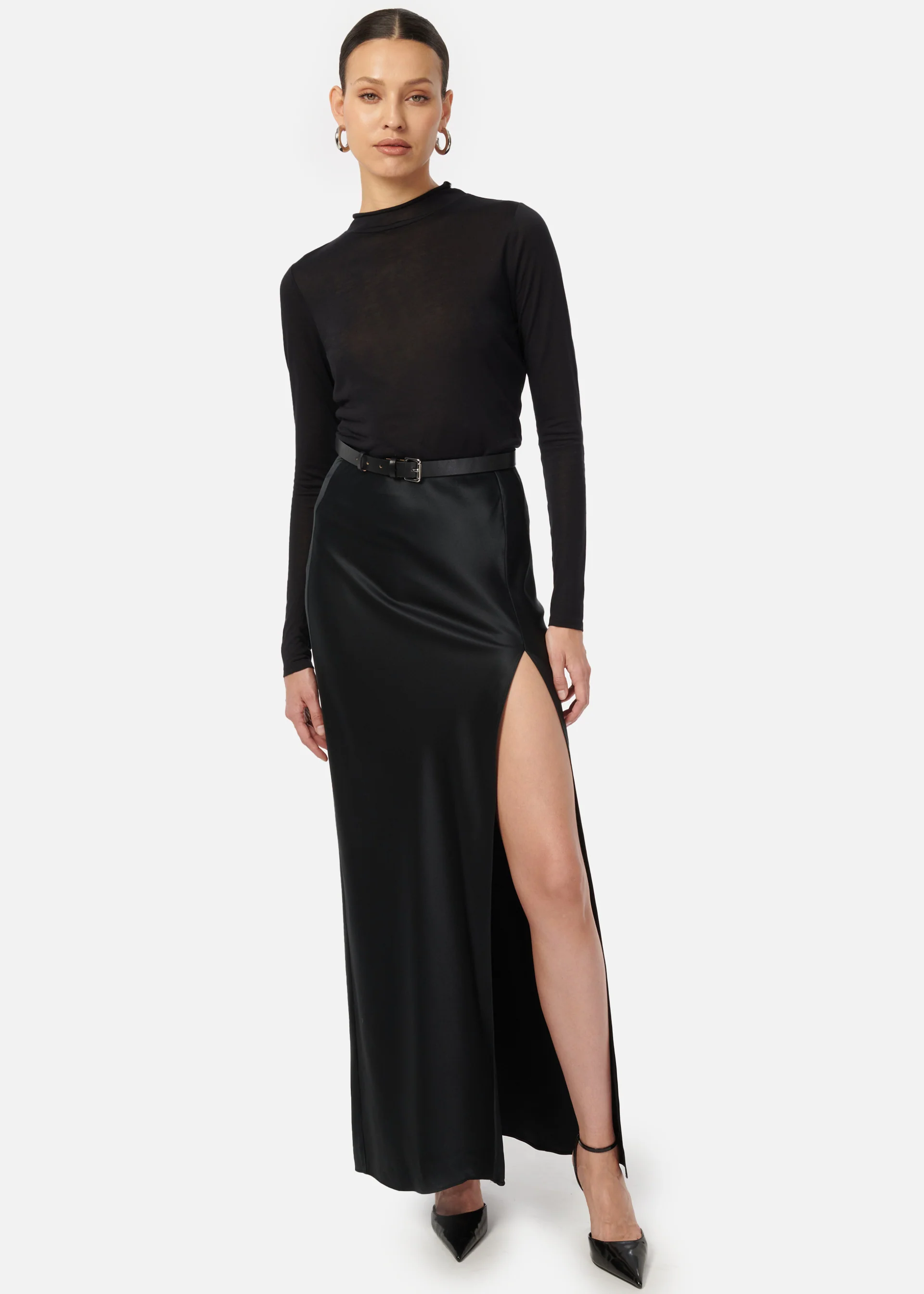 Slit Skirt Black - Image 4